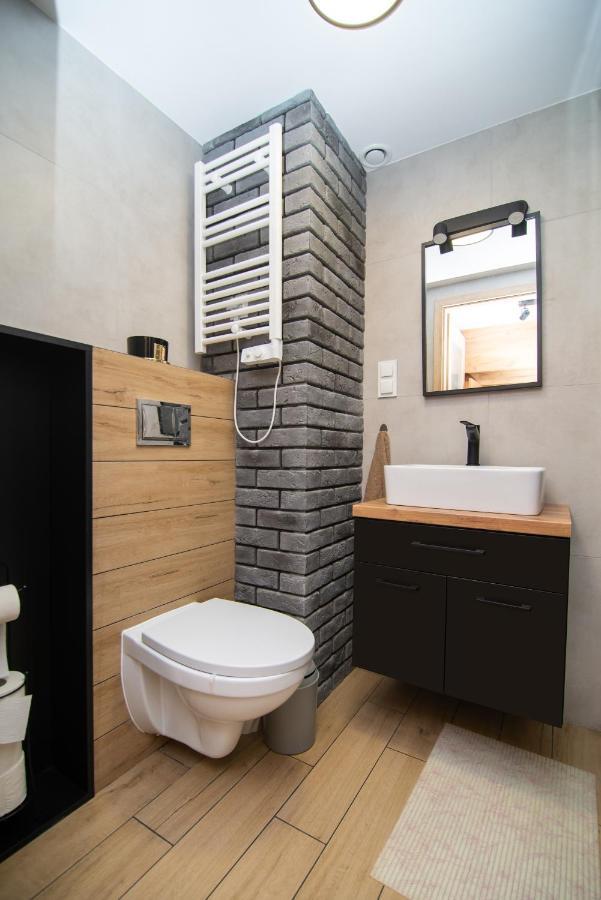 Studia Przy Lotnisku Od Wroclawapartament-Pl Exterior foto