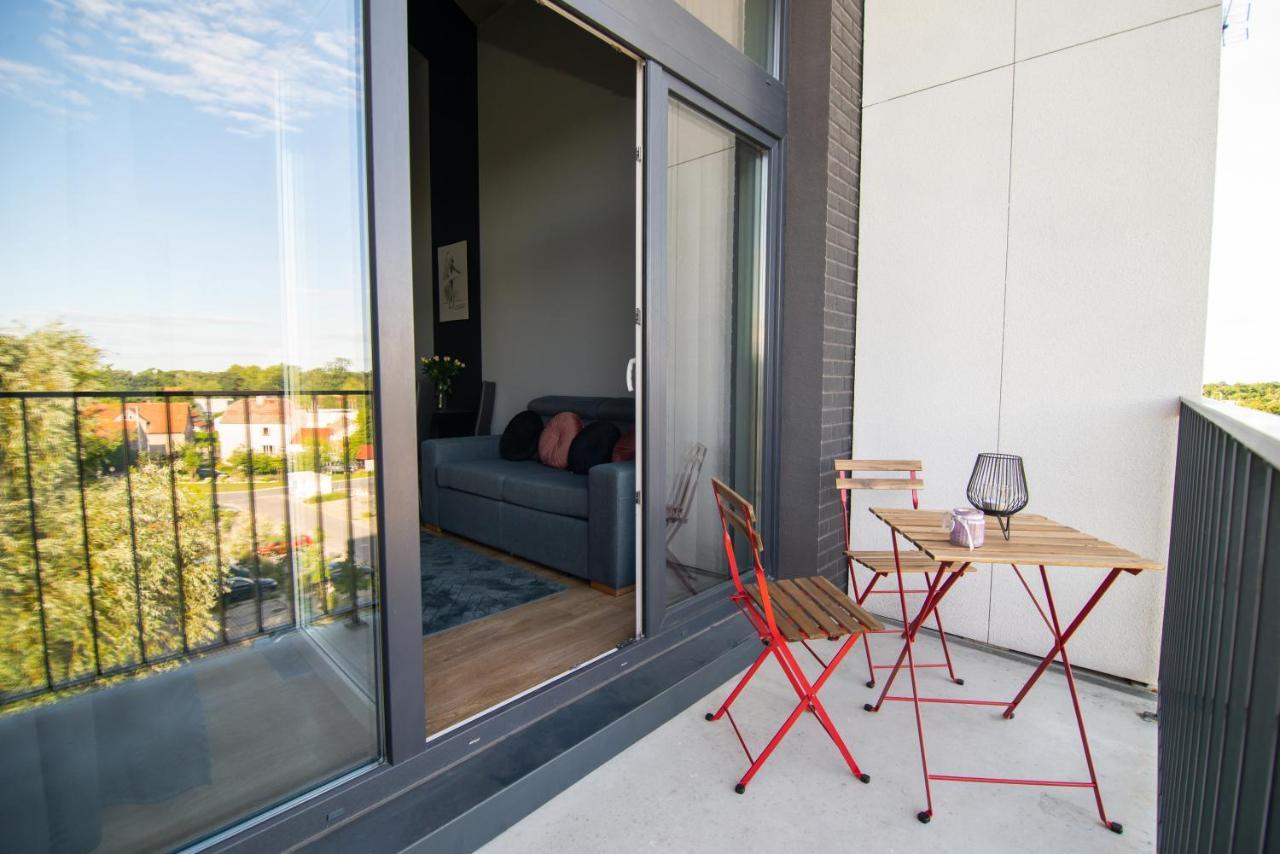 Studia Przy Lotnisku Od Wroclawapartament-Pl Exterior foto