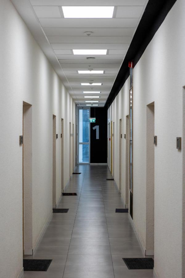 Studia Przy Lotnisku Od Wroclawapartament-Pl Exterior foto
